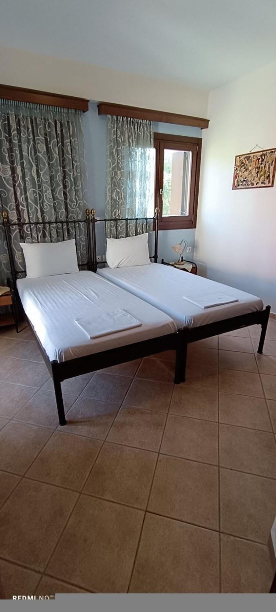 Evinos Village Resort Gefira Mpania Exterior photo